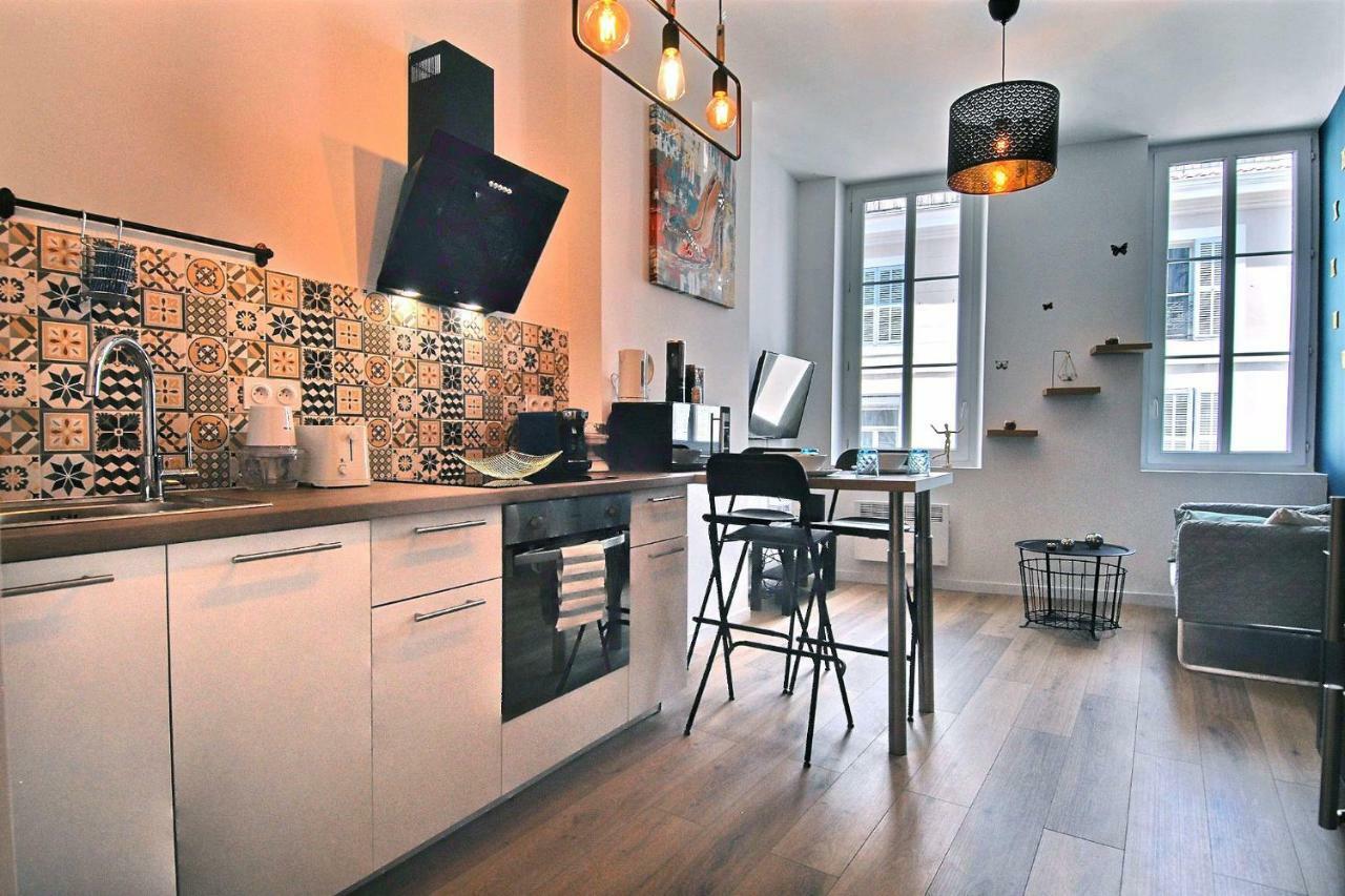 Appartement Neuf Hyper Centre _ Saint Ferreol Marsylia Zewnętrze zdjęcie